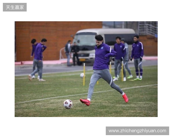 足球报:津门虎新赛季负10分开局形势严峻,于根伟并未失去信心 足球报:津门虎新赛季负10分开局形势严峻,于根伟并未失去信心